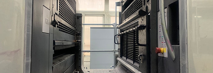 画册蜜桃成品人视频入口公司:如何设计蜜桃成品人视频入口提高品牌知名度的产品画册?(图1) 画册蜜桃成品人视频入口公司:如何设计蜜桃成品人视频入口提高品牌知名度的产品画册?(图1)